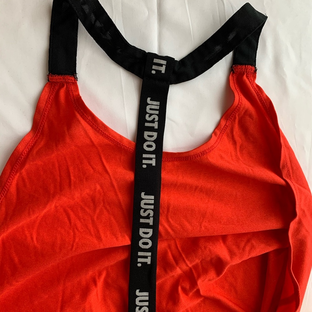 Nike sports tank top